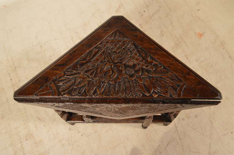 19th Century English Oak Carved Handkerchief Table In Good Condition In High Point, NC