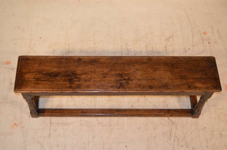 Late 17th Century English Oak Joined Bench In Good Condition In High Point, NC
