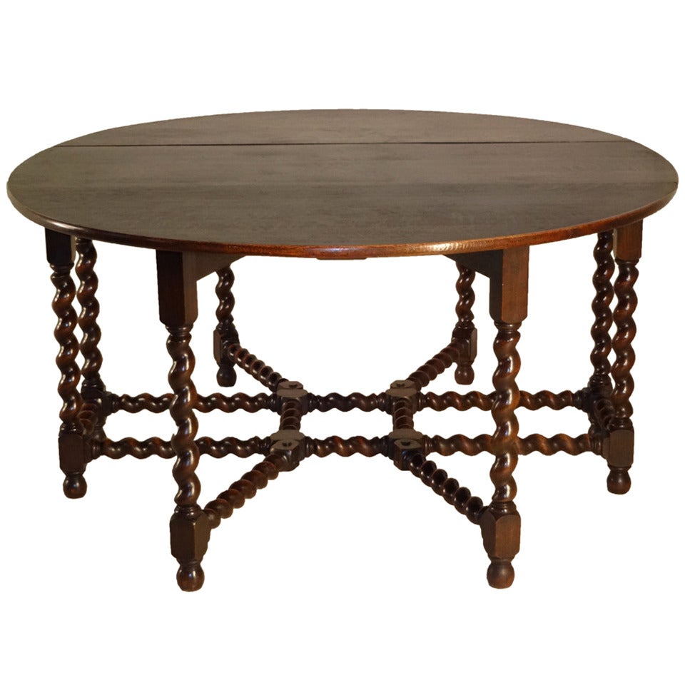 Late 19th Century Large Gate Leg Dining Table