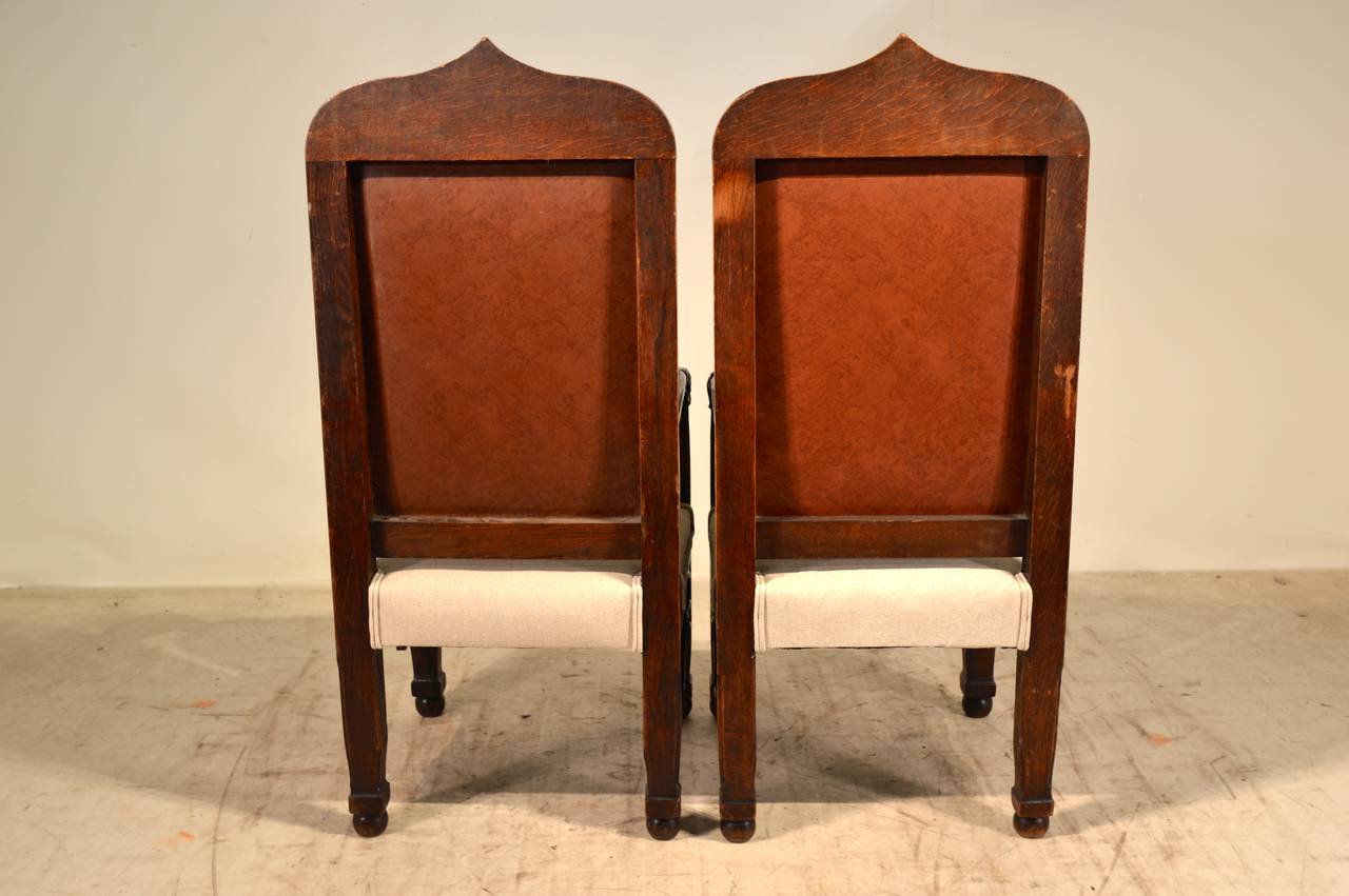 British 19th Century Pair of Gothic Armchairs For Sale