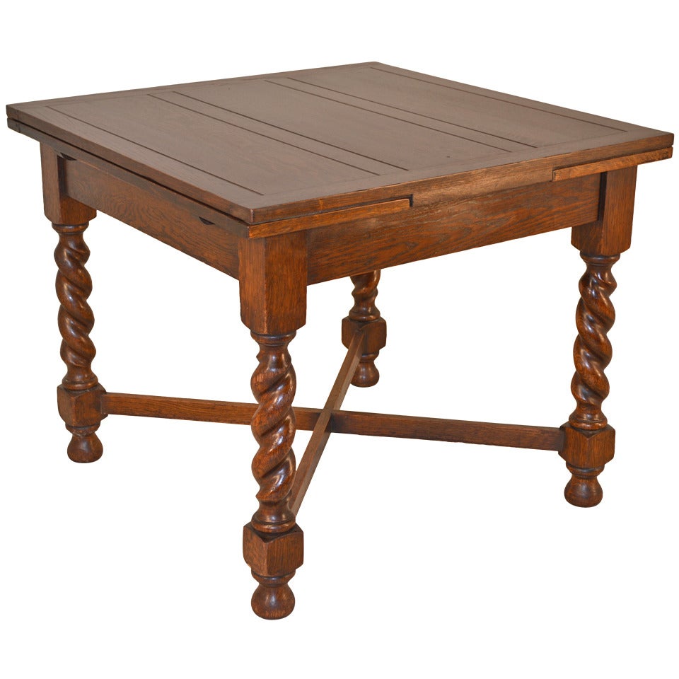 C.1900 English Oak Draw Leaf Table