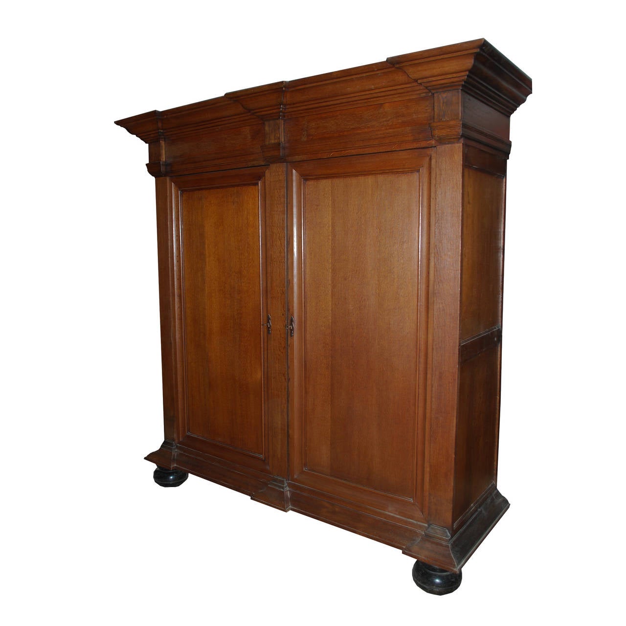 Original Dutch oakwood cabinet which can be taken apart.
Originates from Holland, circa 1790.
