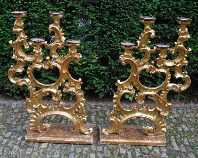 Rococo Early 19th Century Pair of Gold Gilded Wood Candleholders