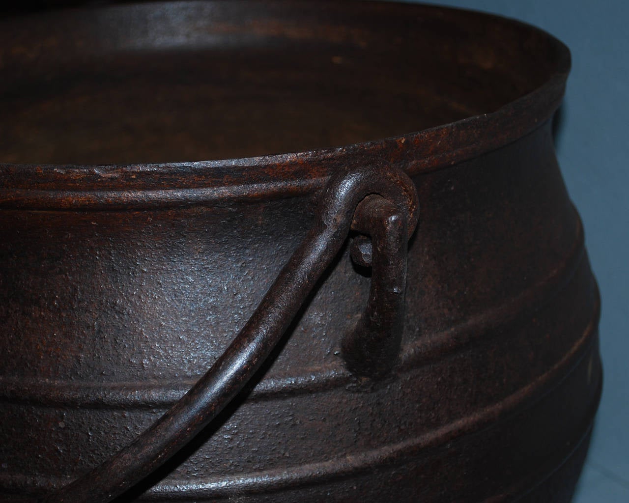 cast iron kettle pot
