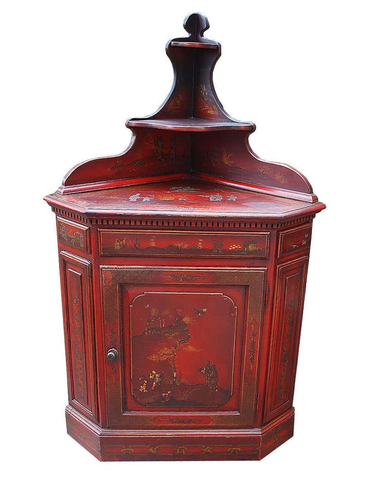 Original oakwood chinoiserie corner cupboard.
Originates Belgium, dating circa 1780.