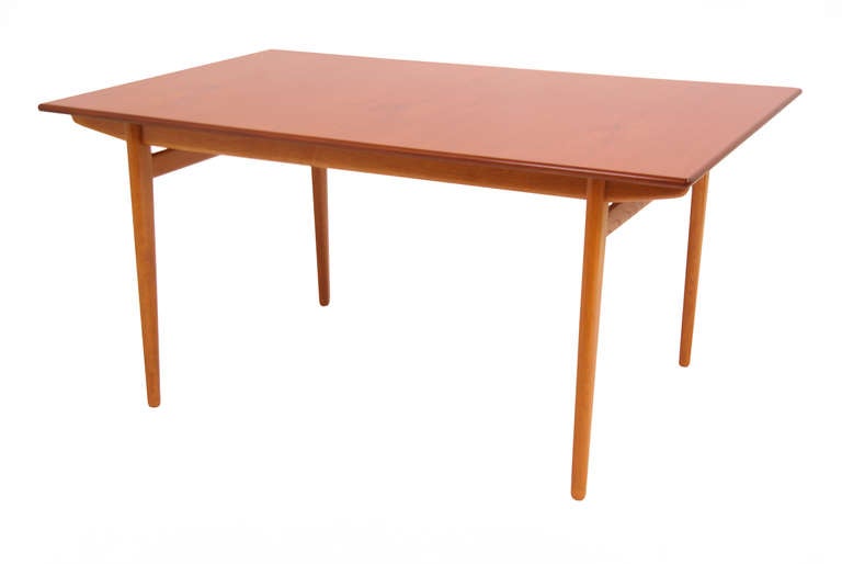 Vintage Swedish Teak Dining Table by J.O. Carlsson In Excellent Condition In Los Angeles, CA