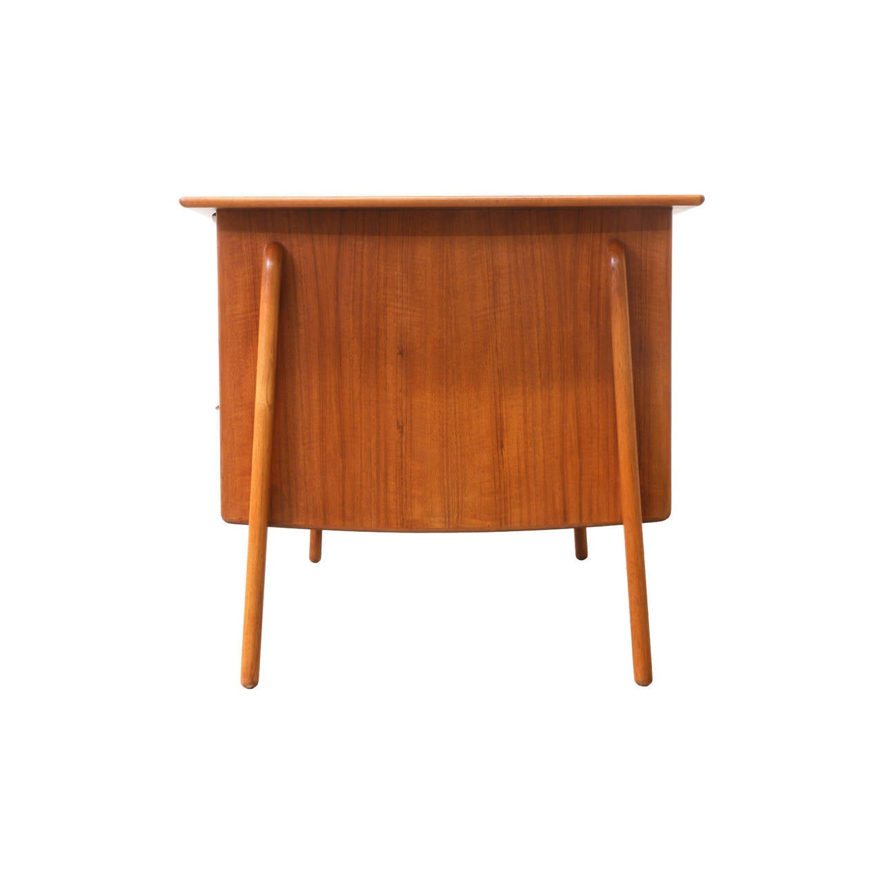 Svend A. Madsen Executive Teak Desk for Sigurd Hansen In Excellent Condition In Los Angeles, CA