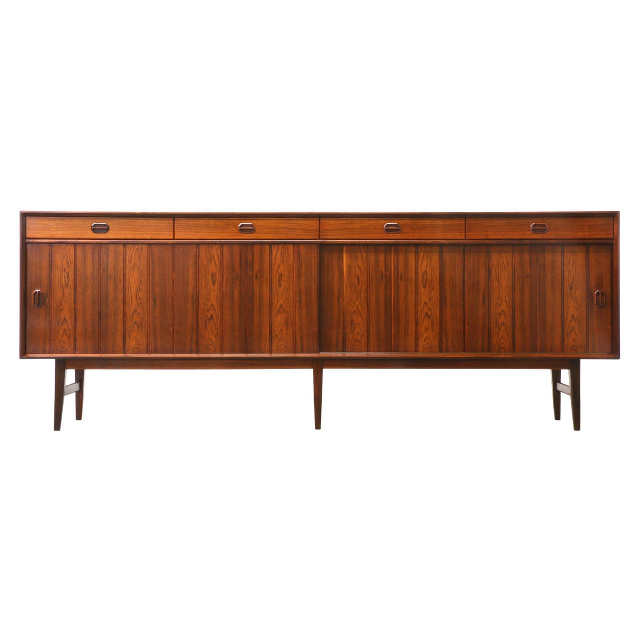 Designer: Sibast Mobler.
Manufacturer: Sibast Mobler.
Period or style: Danish modern.
Country: Denmark.
Date: 1950s.

Dimensions: 36.25″ H x 98.25″ L x 19.25″ W.
Materials: Rosewood.
Condition: Excellent, newly refinished.
Number of items: