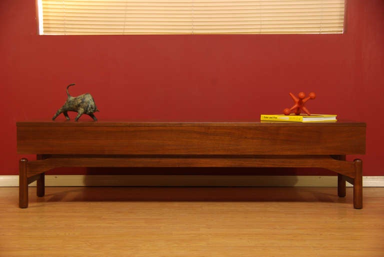 Glenn of California Coffee Table by Greta Grossman In Excellent Condition In Los Angeles, CA