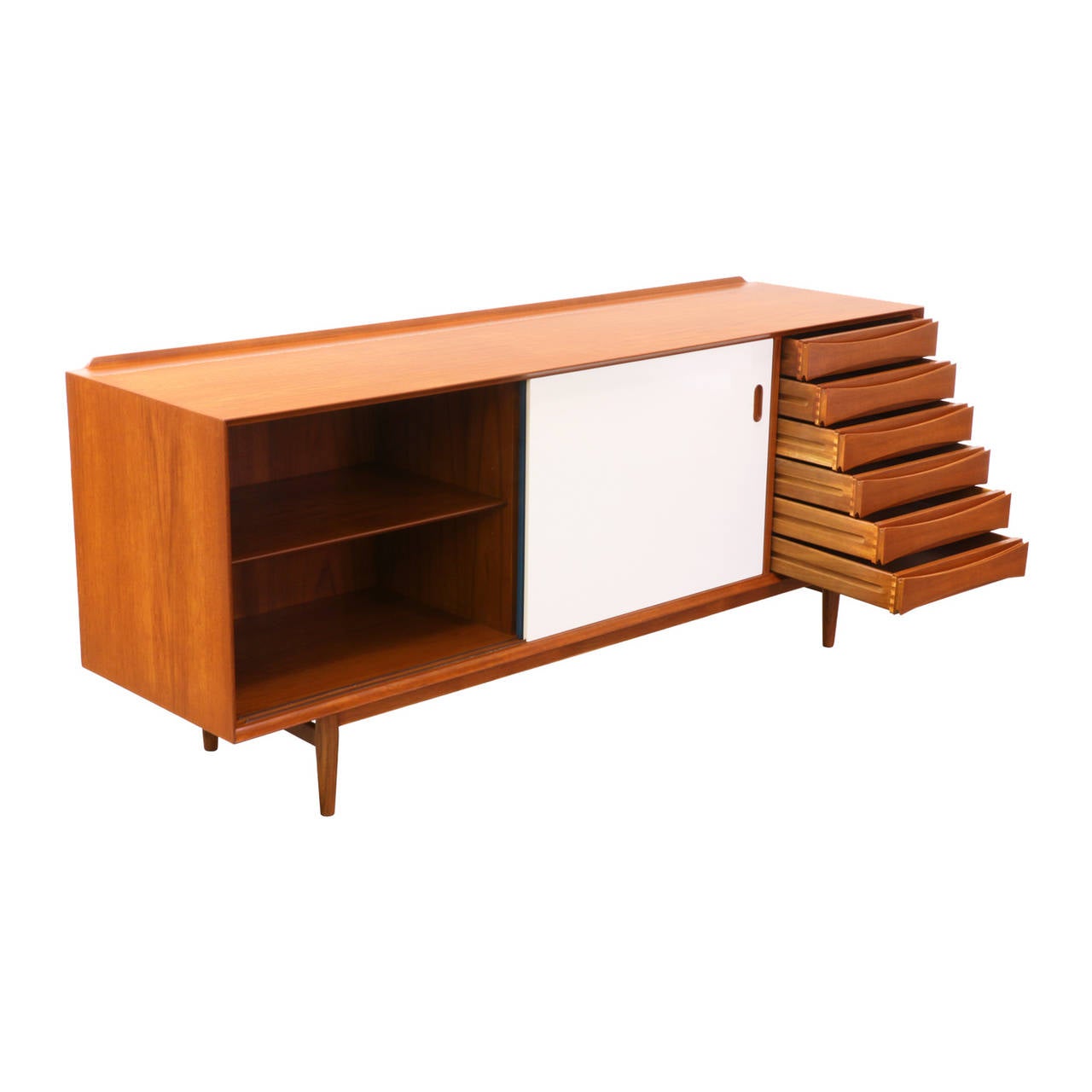 Arne Vodder Teak Credenza for Sibast Mobler In Excellent Condition In Los Angeles, CA