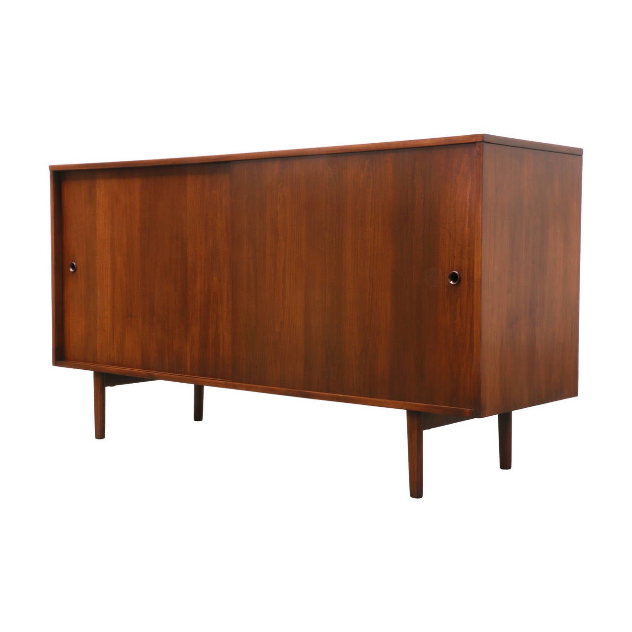 Designer: Paul McCobb
Manufacturer: Winchendon Furniture “Planner Group”
Period/Style: Mid Century Modern
Country: United States
Date: 1950’s

Dimensions: 32″H x 60″L x 18.25″W
Materials: Birch Stain Walnut
Condition: Excellent – Newly