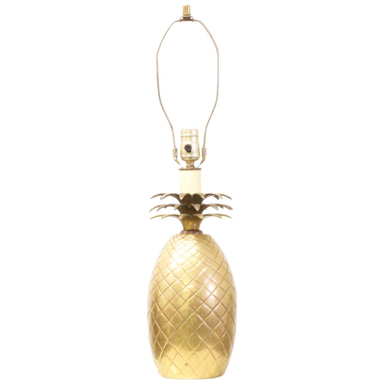 Wholesale-Copper Brass Table Display Pineapple
