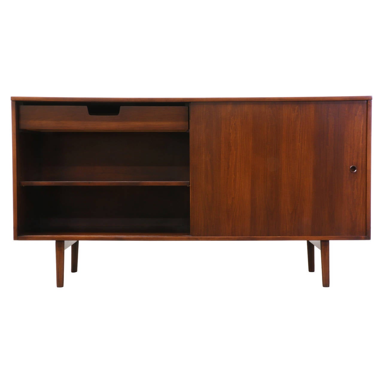 Mid-Century Modern Paul McCobb “Planner Group” Credenza for Winchendon Furniture