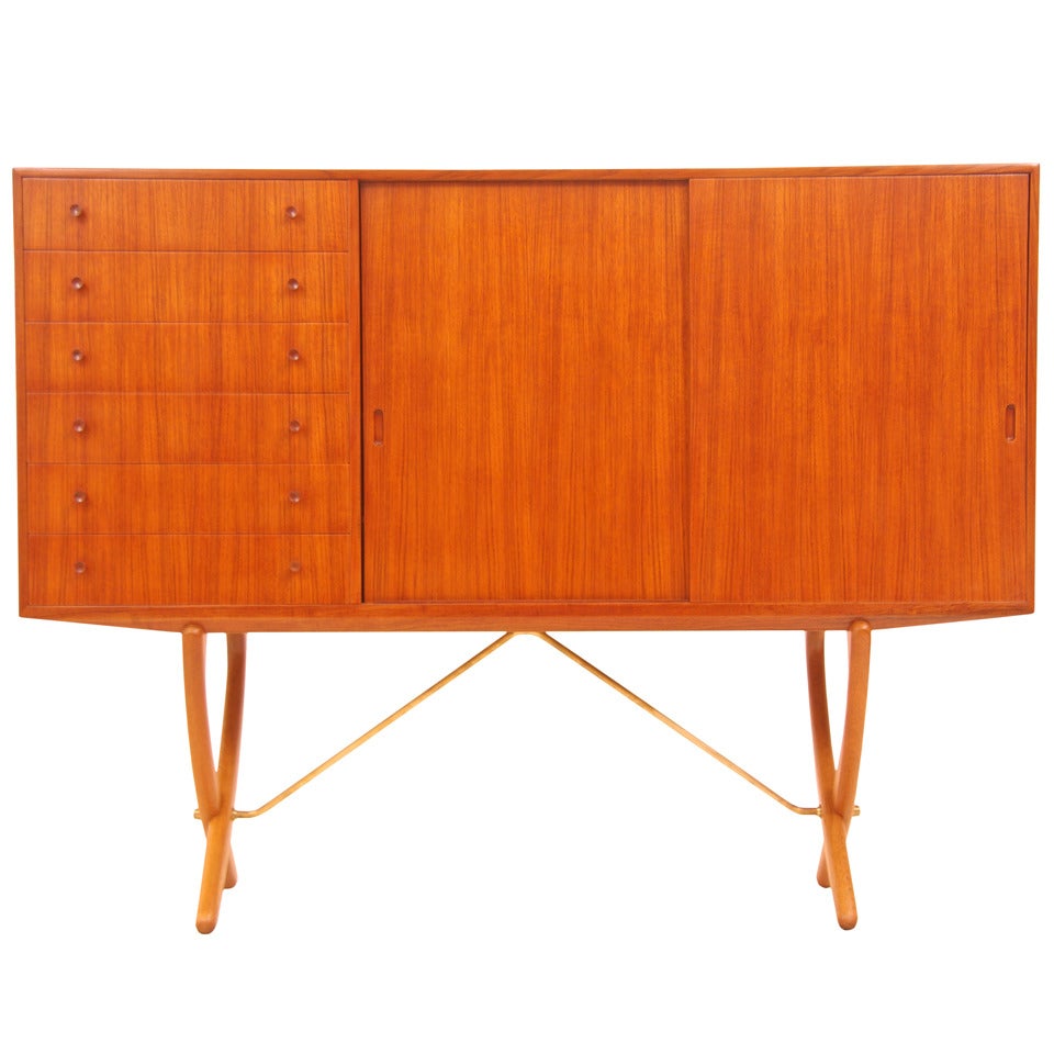 Andreas Tuck “Sabre” Credenza by Hans J. Wegner