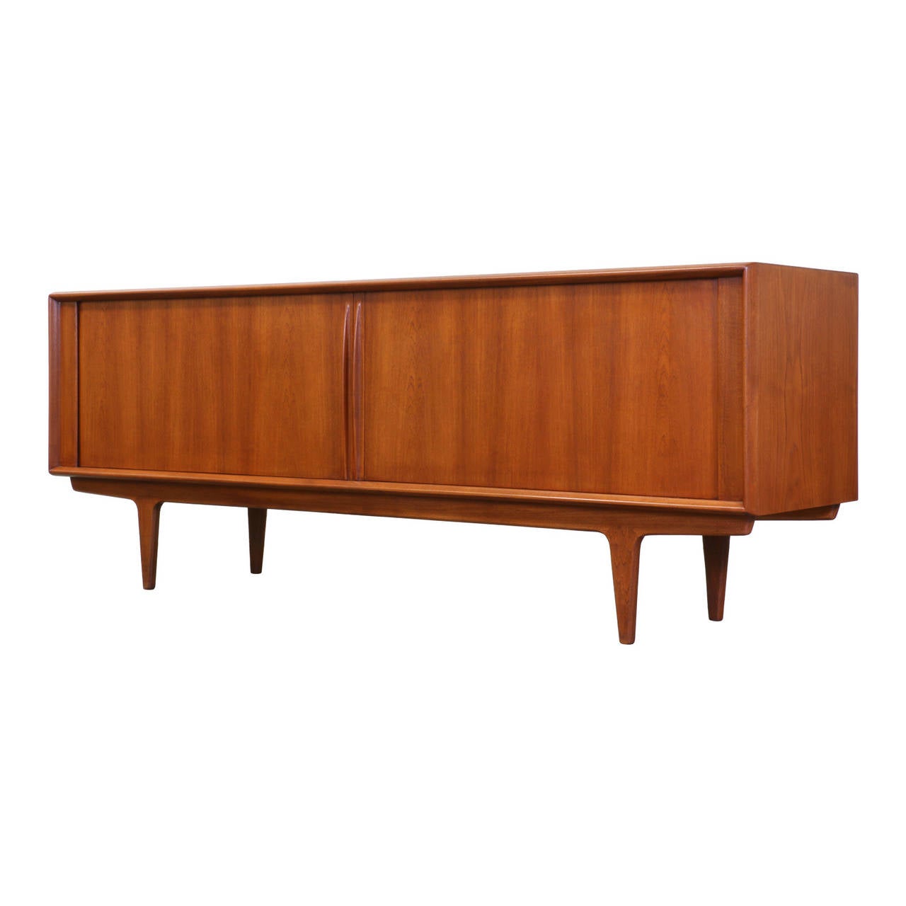 Designer: Bernhard Pedersen and Son.
Manufacturer: Bernhard Pedersen and Son.
Period/Style: Danish Modern.
Country: Denmark.
Date: 1960s.

Dimensions: 31″ H x 83″ L x 20.5″ W.
Materials: Teak.
Condition: Excellent newly refinished.
Number