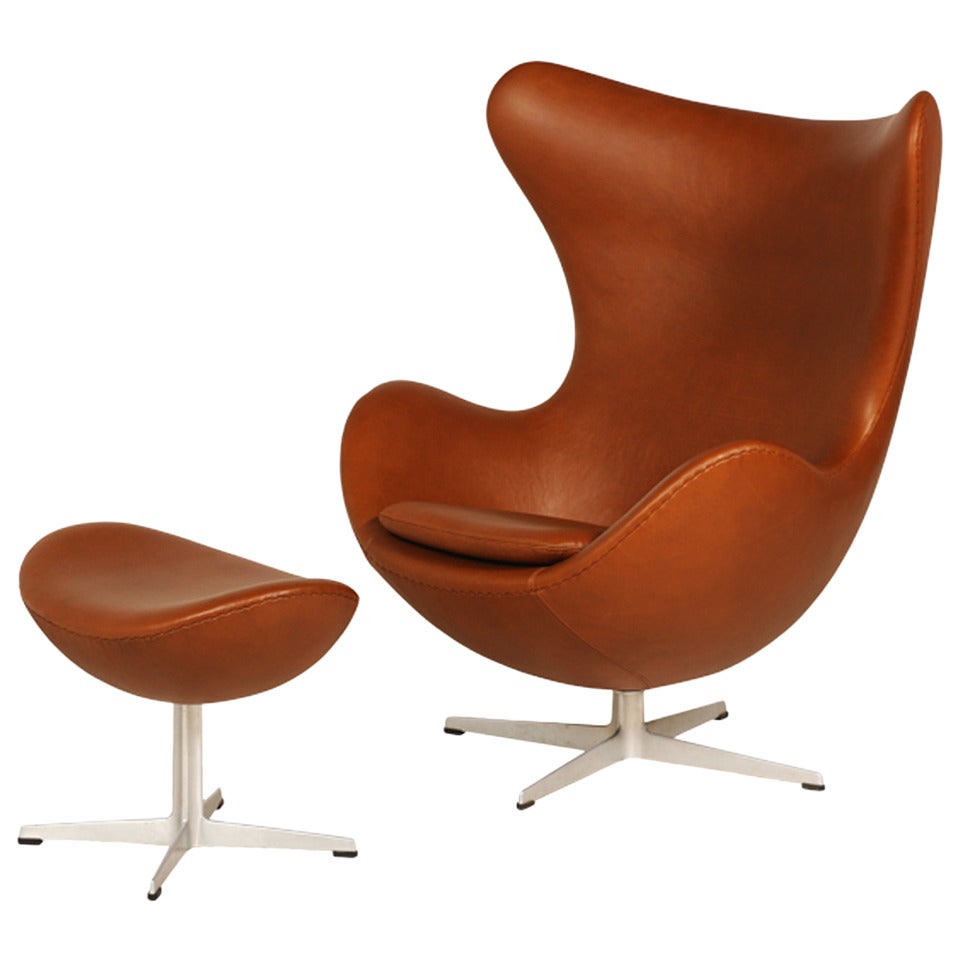 Arne Jacobsen "Egg" Chair with Ottoman for Fritz Hansen