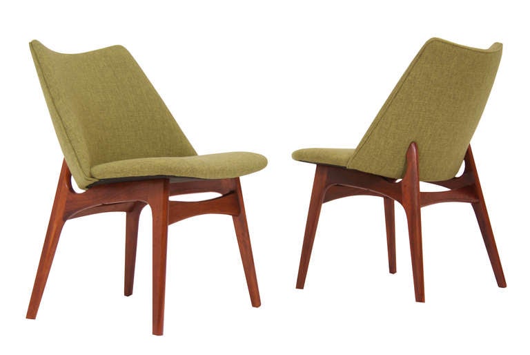 American Craft Associates Walnut Dining Chairs by Adrian Pearsell