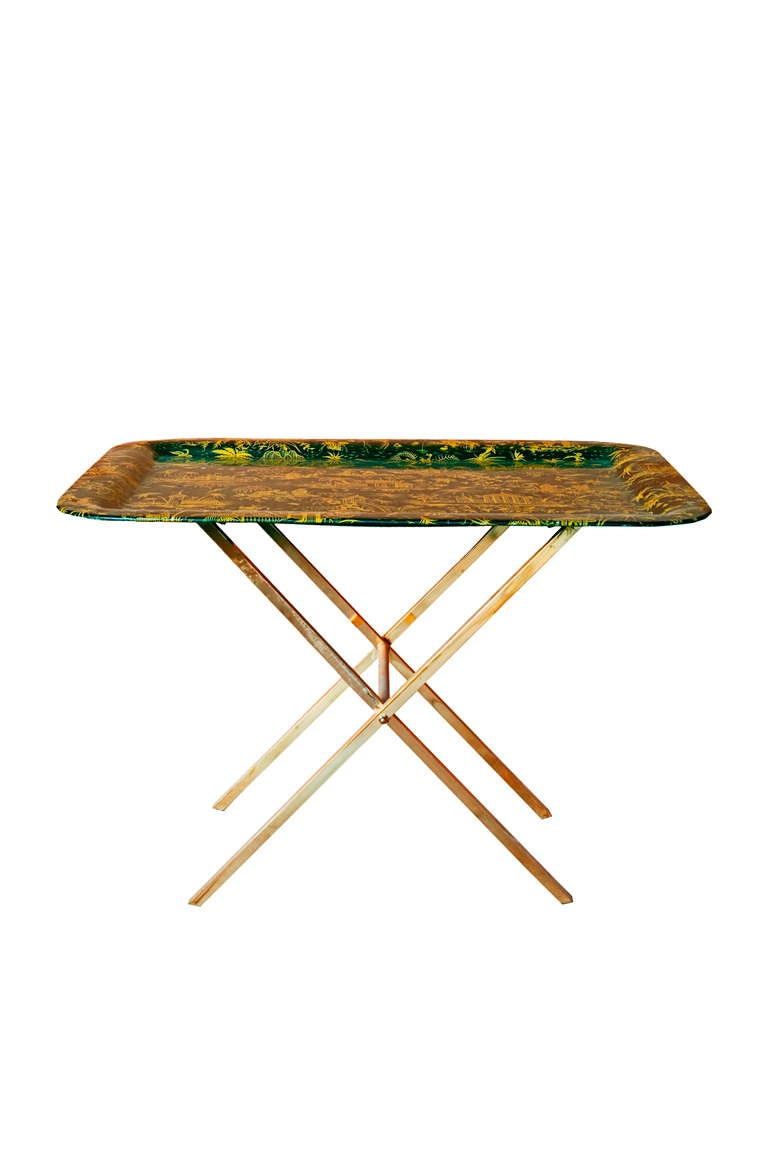 Painted steel italian tray table. Painted in black with chinese motives in yellow.