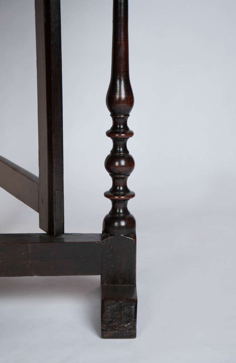 17th century Charles II Period Gateleg Table For Sale 1