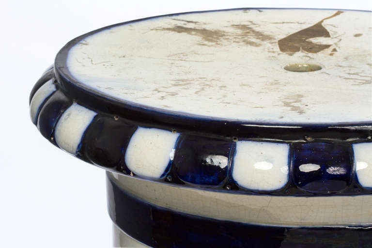 Pedestal, Ceramic Flow Blue, 1920s English  For Sale 1