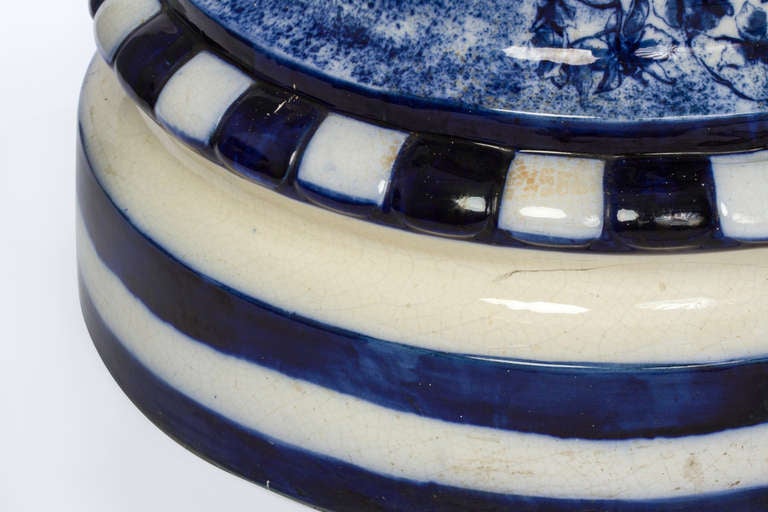 Pedestal, Ceramic Flow Blue, 1920s English  For Sale 2