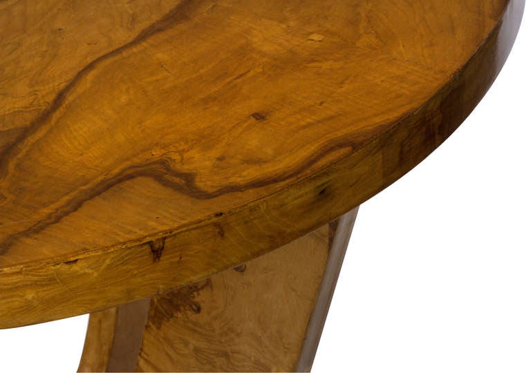 Art Deco Burl Round Pedestal Table In Excellent Condition In Summerland, CA