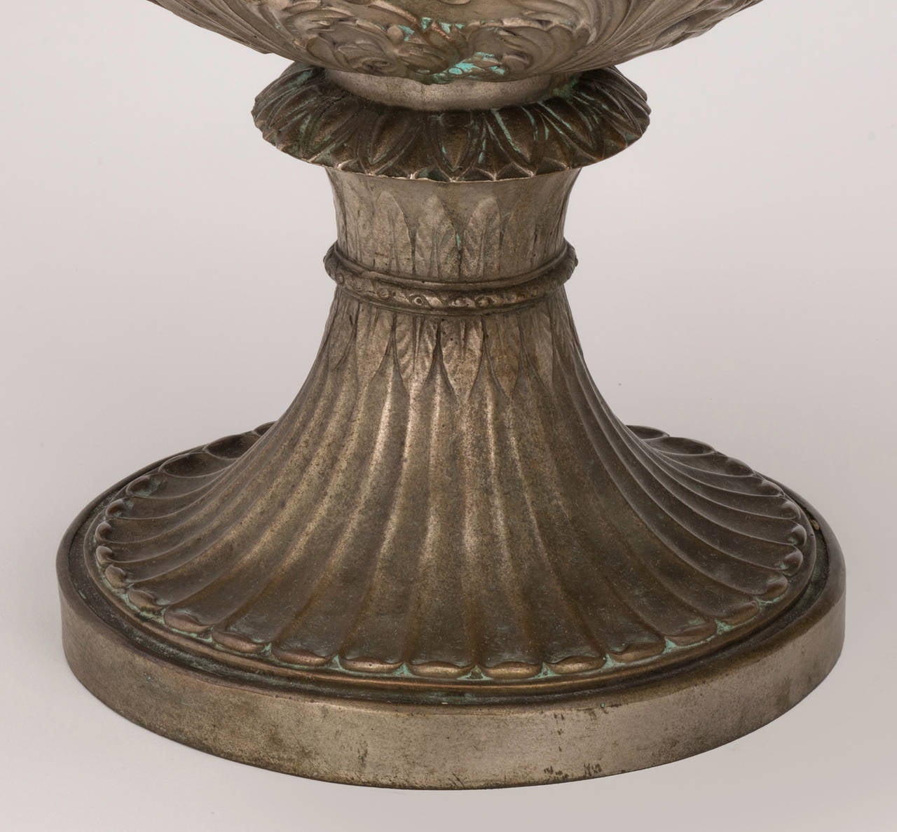 Urns, 19th Century Medici Style Bronze, Pair For Sale 4