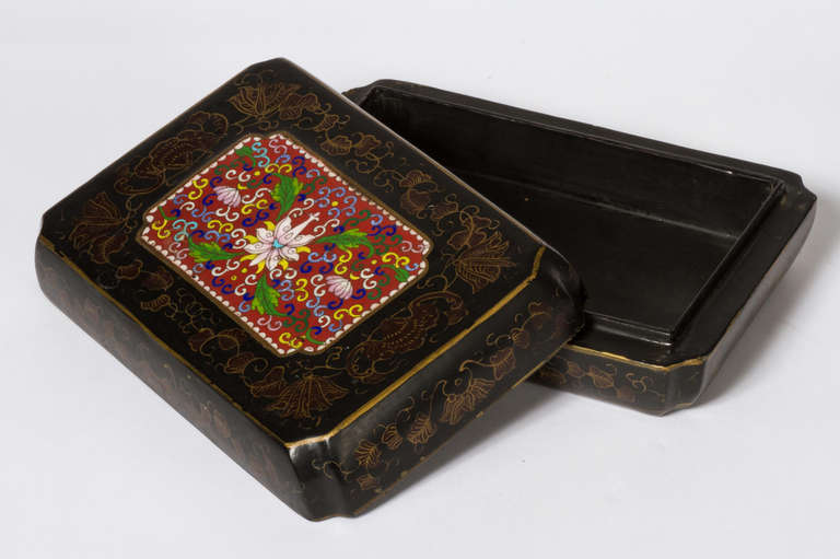 1920s Chinese Cloisonné and Lacquer Box 1
