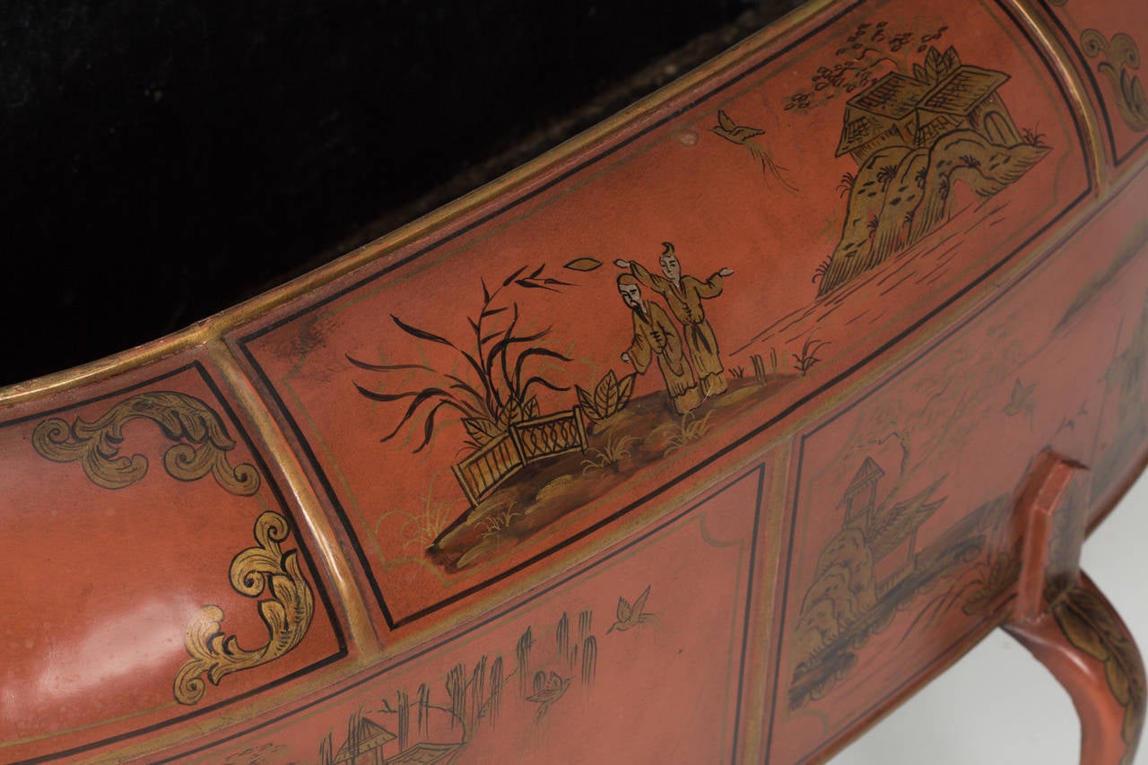 Late 20th Century Chinoiserie Tole Planter
