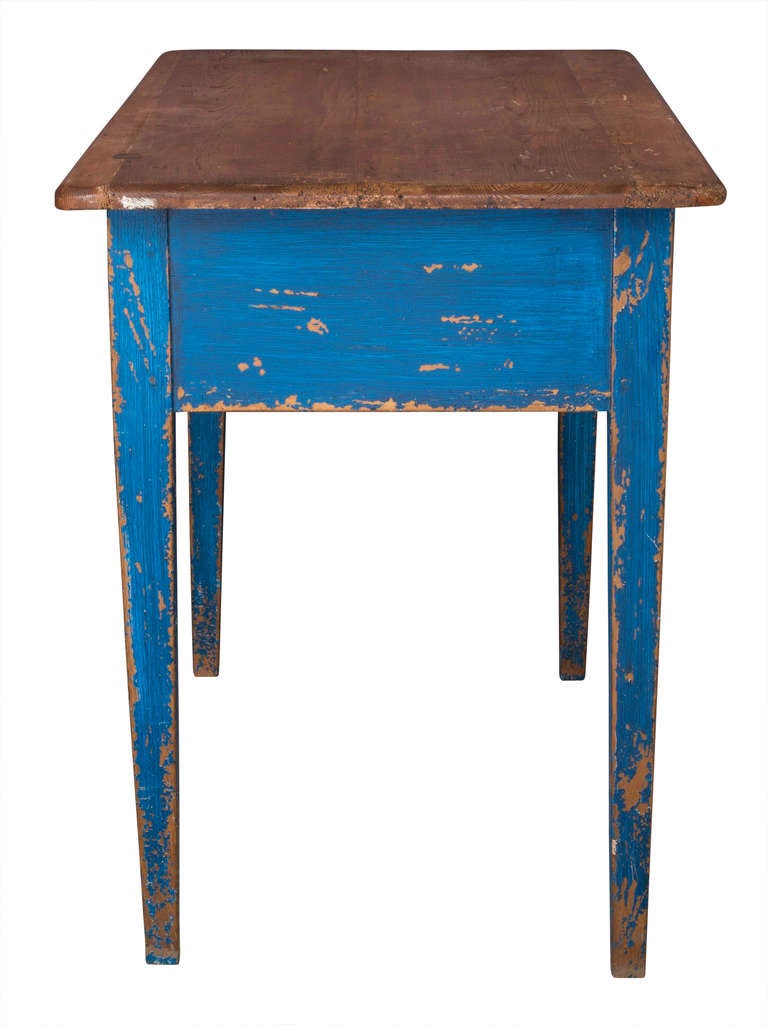 19th Century Painted Blue Pine Desk For Sale 2