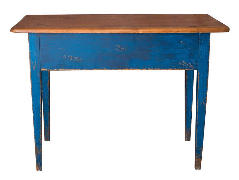 19th Century Painted Blue Pine Desk For Sale 4