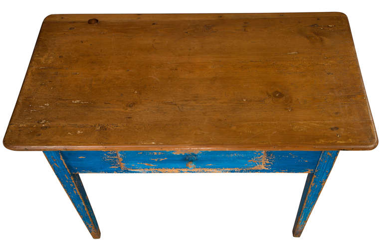 19th Century Painted Blue Pine Desk For Sale 3