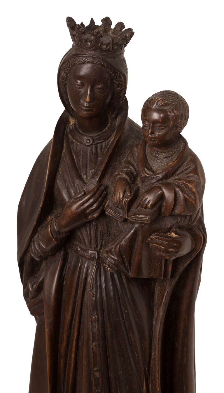 Early 1700s Madonna and Child Wood Sculpture For Sale at 1stDibs