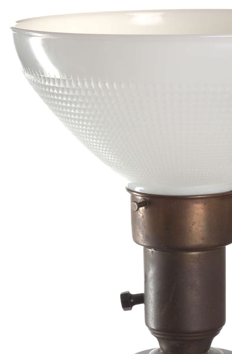 Floor lamp, Mid Century Cast Aluminum  For Sale 1