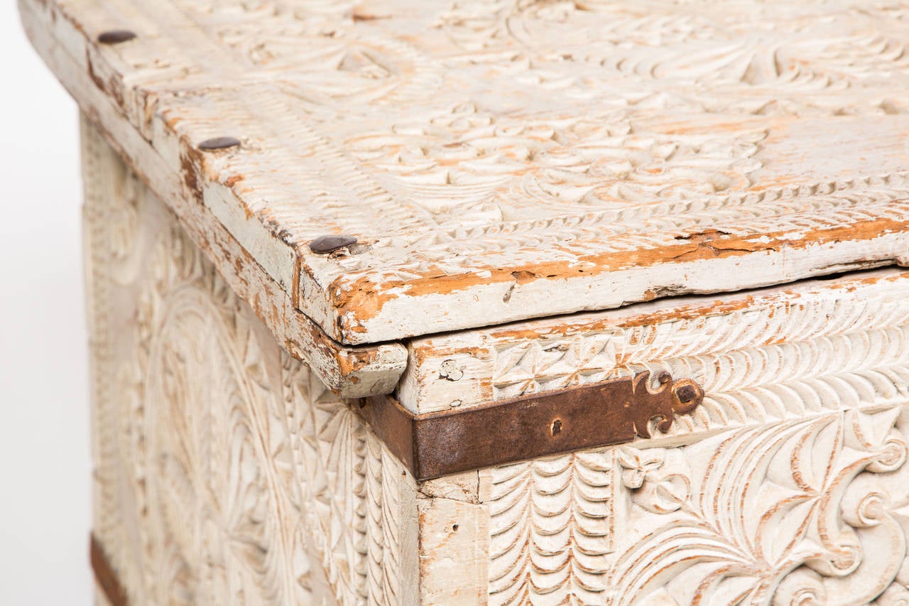 Late 19th Century Blanket Trunk, Chest, Large Antique White Moroccan  For Sale