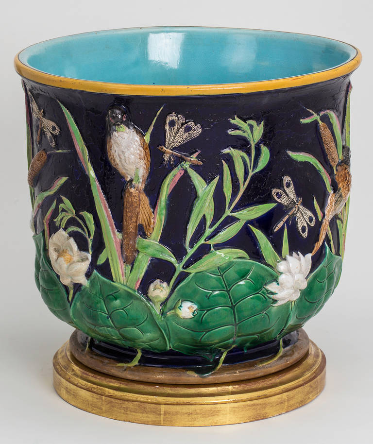 19th Century Pair of English Majolica Cachepot In Excellent Condition For Sale In Summerland, CA