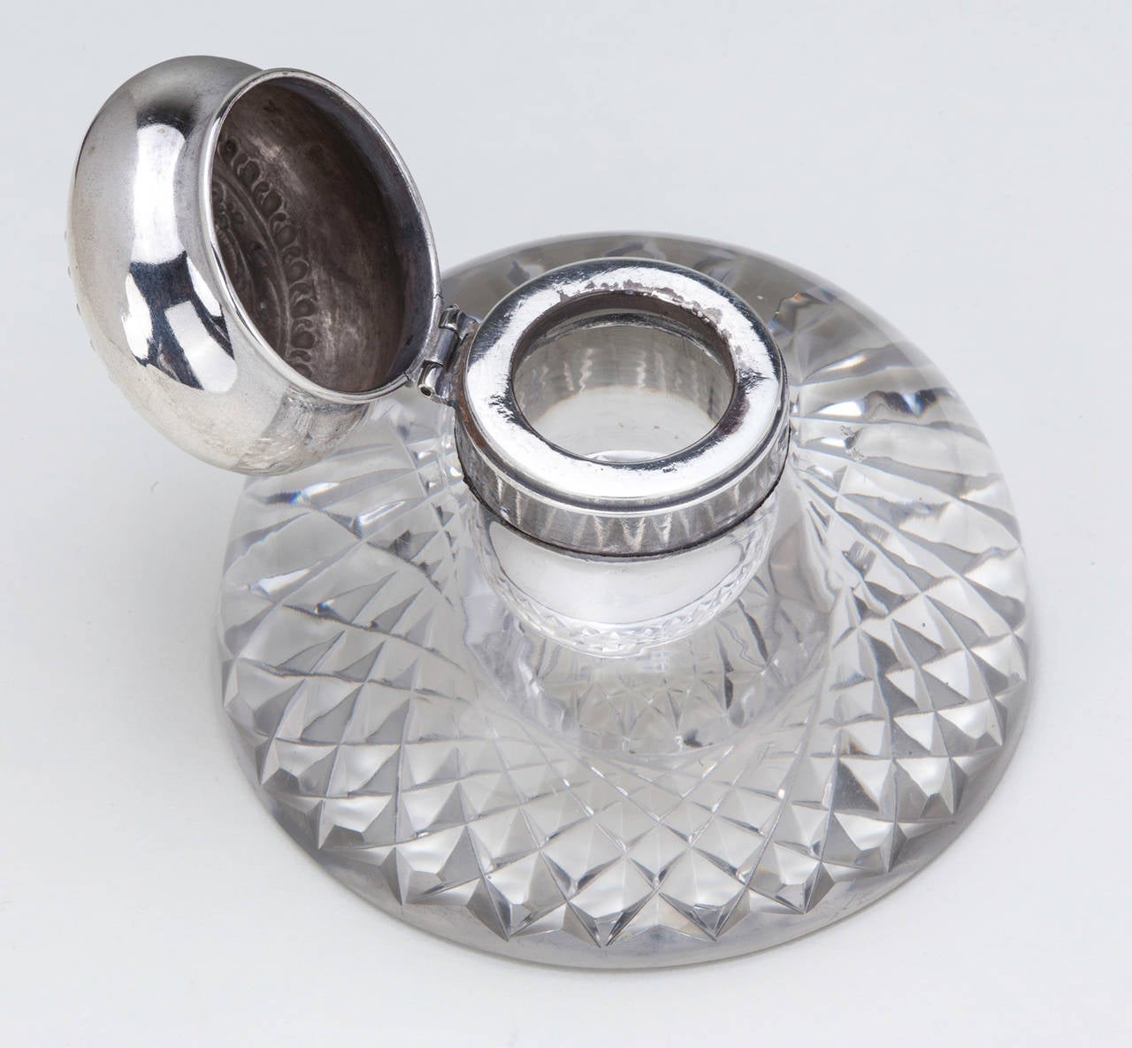 Inkwell, English Sterling Cap and Crystal  For Sale 4