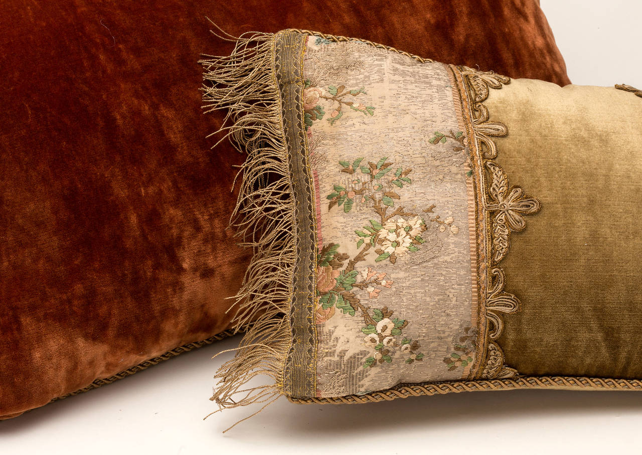 19th Century French Textile Pillows, Set of Two For Sale 6