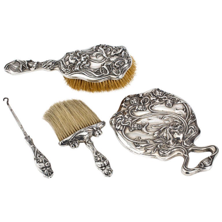 Art Nouveau Sterling Silver Dresser Vanity Set For At 1stdibs Art Nouveau Sterling Silver Dresser Vanity Set For