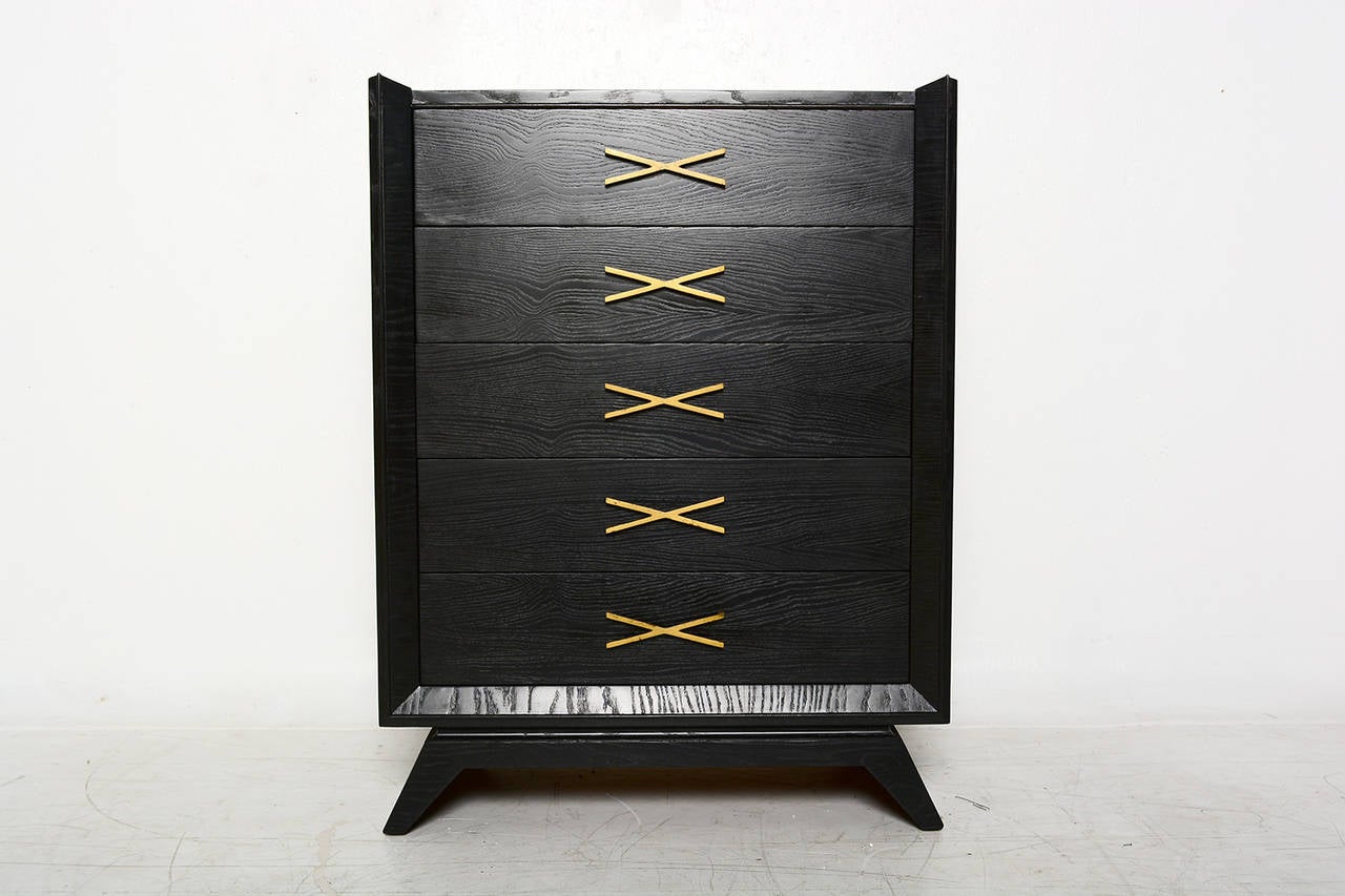 For your consideration a 1940s highboy or gentleman's chest, in ebonized oak wood.

Features unique 