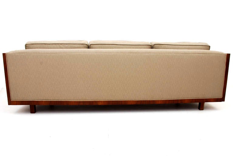 Mid Century Modern Walnut Sofa  In Good Condition In Chula Vista, CA