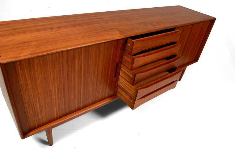 Johannes  Aasbjerg Danish Modern Credenza Solid Teak Wood In Excellent Condition In Chula Vista, CA