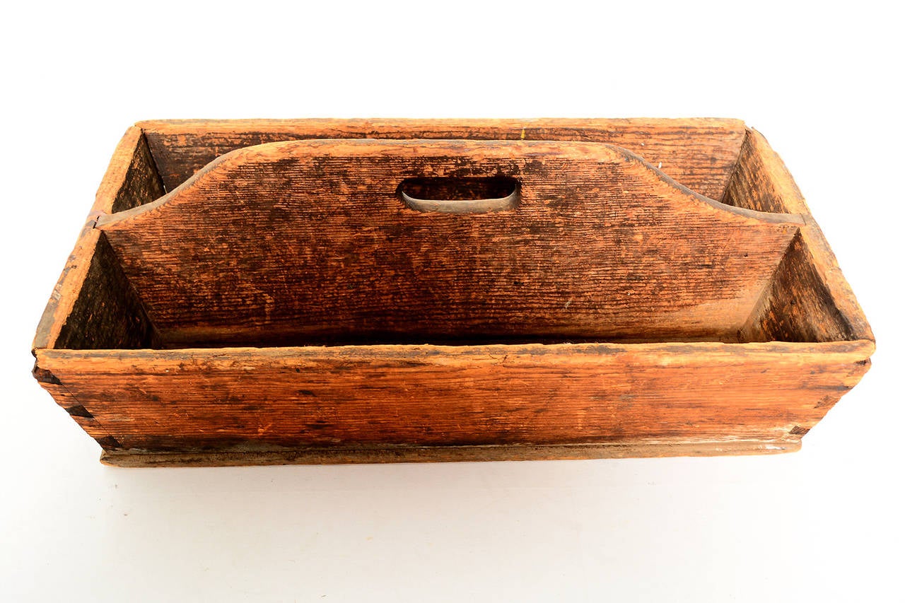 Antique Carpenters Wood Tool Box In Fair Condition In Chula Vista, CA
