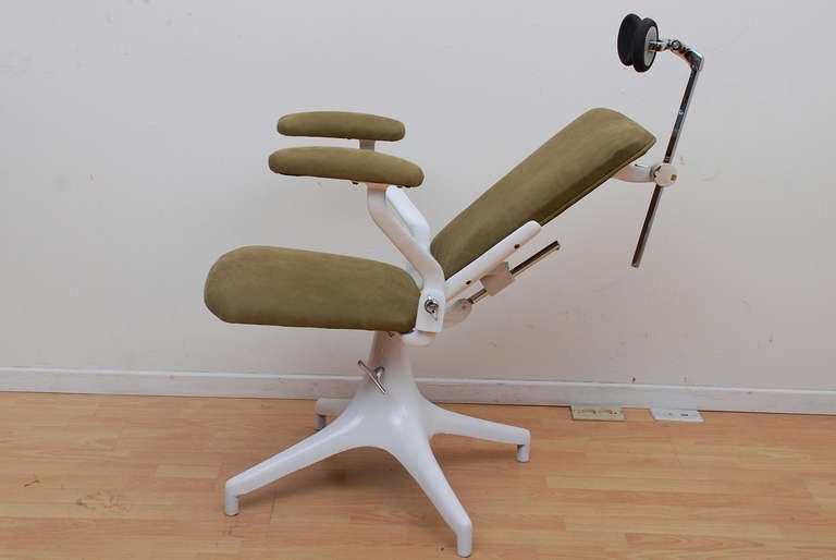 Cast Iron Dentist Chair  1