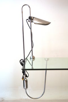 Mid Century Modern Counterbalance Desk Lamp Attributed to Gae Aulenti