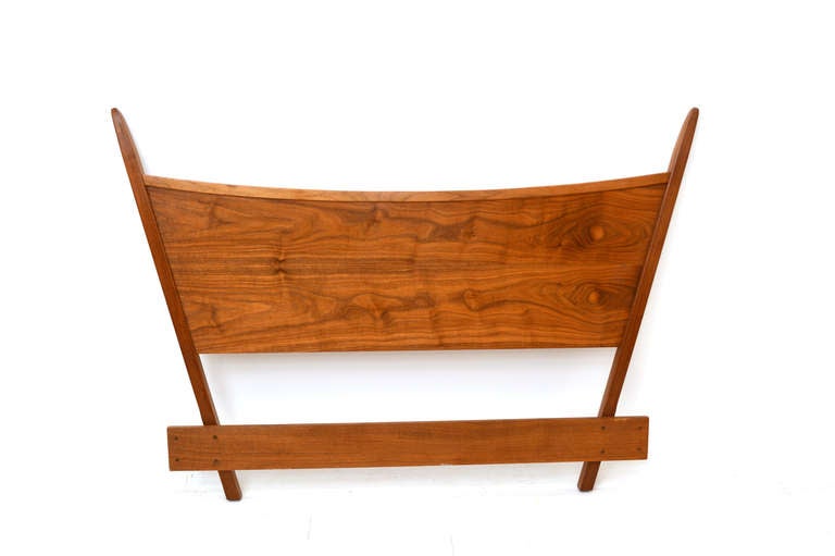 For your consideration vintage full size headboard designed by George Nakashima for Widdicomb. 