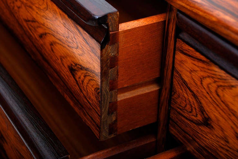 Westnofa Rosewood Double Dresser 1