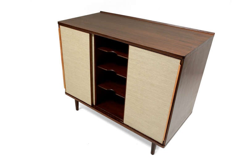 mini credenza