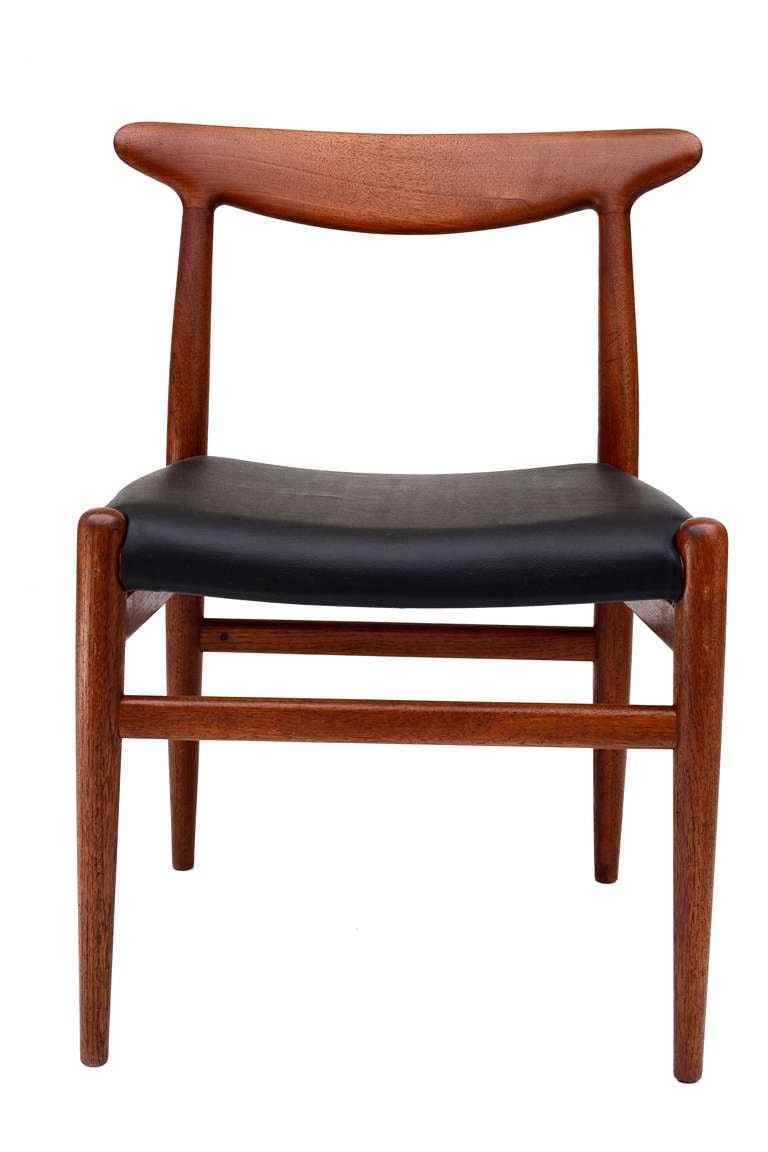 Teak Dining Chairs In Excellent Condition In Chula Vista, CA