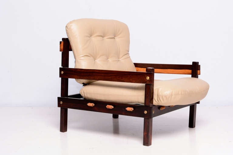 Mid-20th Century Mid Century Modern Pair of Brazilian Rosewood Chairs